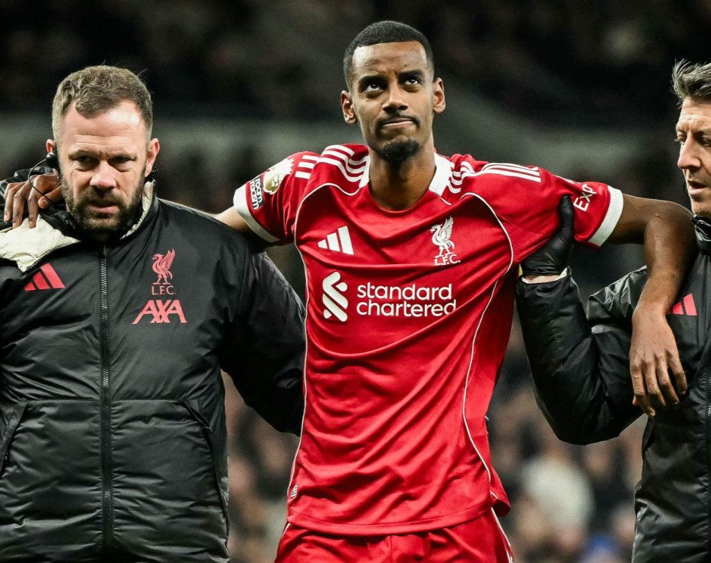 Alexander Isak saat Laga Liga Inggris Liverpool vs Tottenham Hotspur (X/@LFCPhoto)