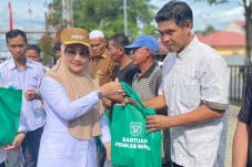 Bupati Sri Juniarsih Alihkan Anggaran Berau Expo untuk Bansos: 4.517 Keluarga Terima Manfaat