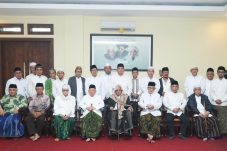 KH Miftachul Akhyar dan Gus Yahya Sepakat Islah, PBNU Bakal Gelar Muktamar