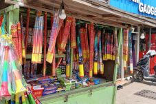 Pedagang Kembang Api di Berau Harap Cuan Jelang Malam Tahun Baru