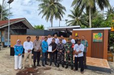 Tingkatkan Kenyamanan Turis, Disbudpar Berau Sediakan Toilet Umum di Pulau Derawan