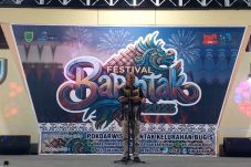 Pokdarwis Barintak Gelar Festival Tari, Dukung Pelestarian Tari Lokal Berau