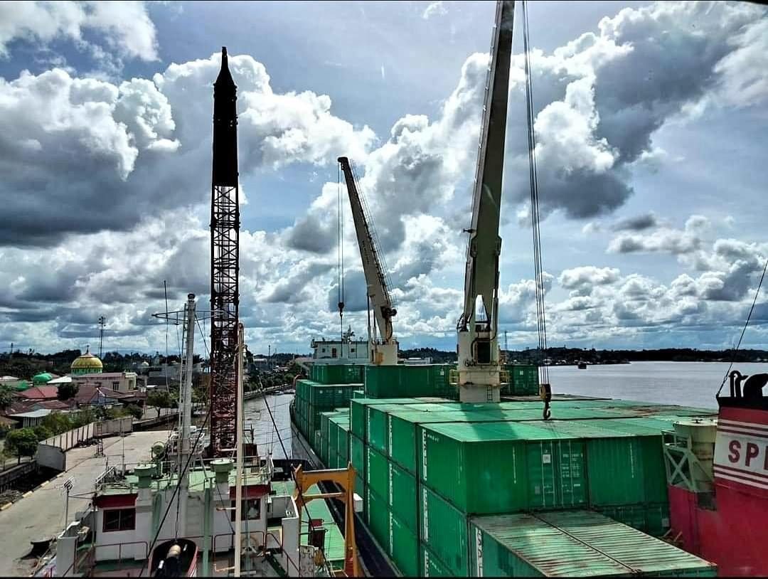 Data BPS Oktober 2025: Angkutan Laut Kaltim Tumbuh, Pelabuhan Tanjung Redeb Justru Turun Drastis