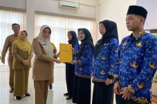 Resmi Angkat 1.546 PPPK Paruh Waktu, Bupati Sri Juniarsih Tekankan Loyalitas Pegawai