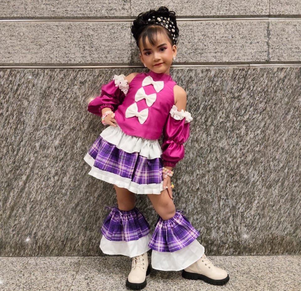 Model Cilik Dela Azkadina Bakal Mentas di Singapura, Warga Berau Bisa Beri Dukungan