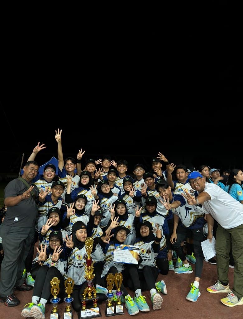 Kontingen Drumband Berau yang tampil di Babak Kualifikasi Porprov 2026 Kaltim di Kota Samarinda, 10–15 Desember 2025.