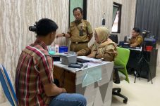 Antusias Meningkat, Disdukcapil Berau Tetap Layani Masyarakat saat Libur Nataru