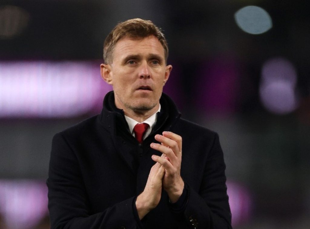 Pelatih sementara Manchester United Darren Fletcher (X/@ManUtd)