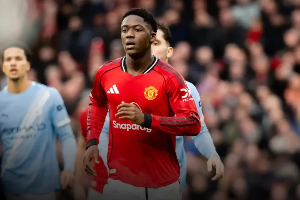 Pemain Manchester United Kobbie Mainoo (ManUtd.com)