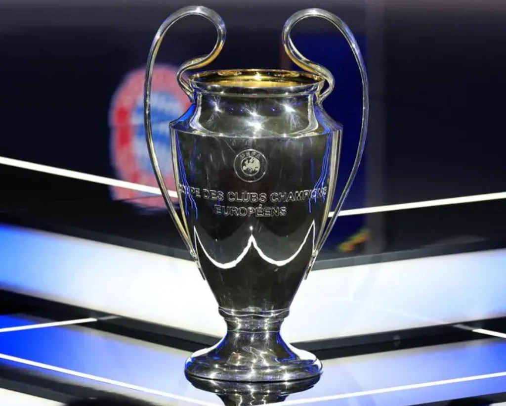 Trofi Champions League (UEFA.com)