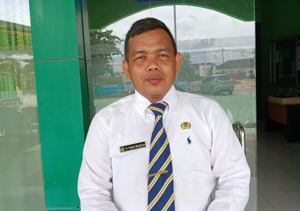 Kepala Kemenag Berau, Kabul Budiono.