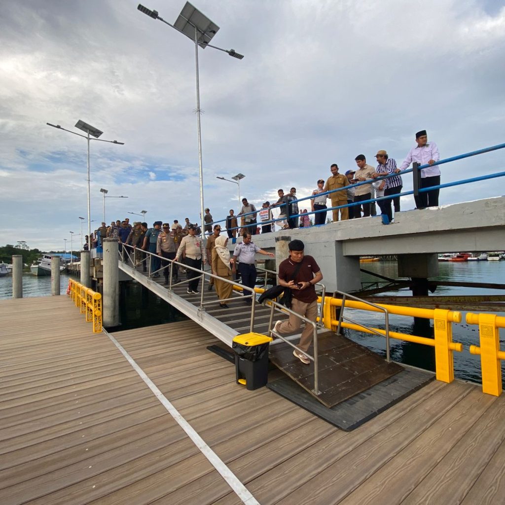 Penampakan Dermaga Teluk Sulaiman yang diresmikan Bupati Berau Sri Juniarsih, Selasa (13/1/2026). (Sulaiman/BT)
