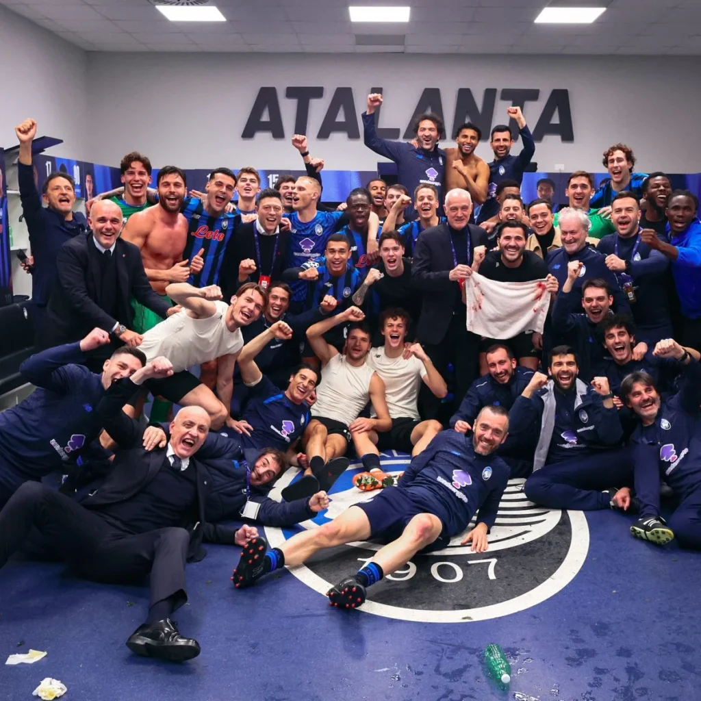 Selebrasi di ruang ganti klub Atalanta, usai menang dari Borussia Dortmund. (X/@Atalanta_BC)