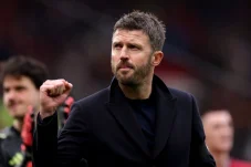 Michael Carrick Mau Jadi Pelatih Permanen, Fans Manchester United Setuju?