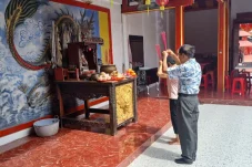 Jelang Hari Raya Imlek, Begini Suasana Klenteng Thien Te Kong Berau