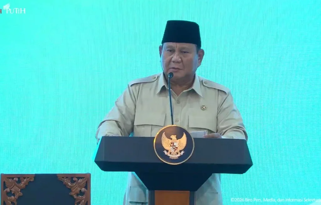 Presiden Prabowo saat meninjau SPPG milik Polri (YouTube/Setpres BPMI)