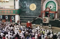 Gerhana Bulan Total Terjadi Malam Ini, Simak Niat dan Tata Cara Salat Gerhana