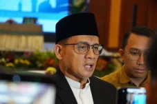 Kemenag Larang Aksi Sweeping Rumah Makan saat Ramadan, Wamenag: Tak Semua Orang Berpuasa