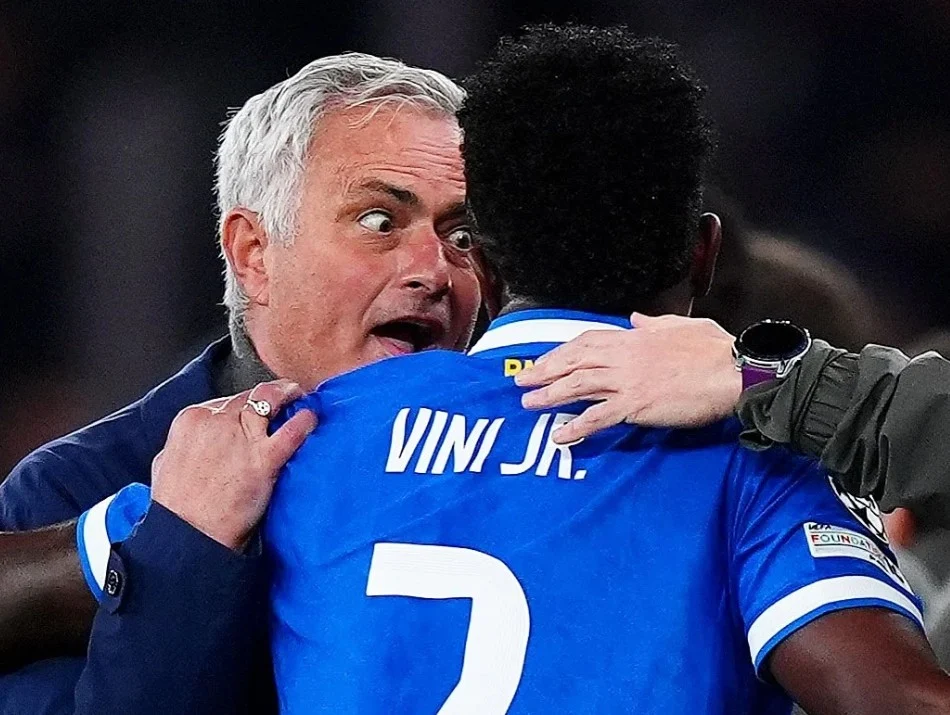 Pelatih Benfica Jose Mourinho, yang berang dengan sikap Vinicius Junior. (threads/@fabrizioromano)