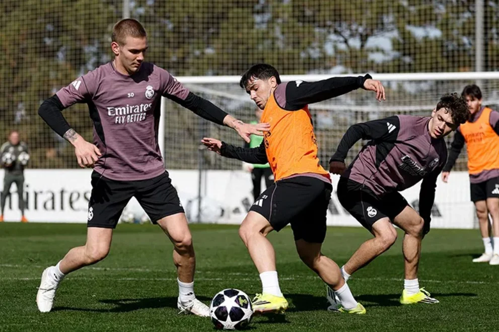 Suasana latihan skuad real madrid jelang kontra Benfica. (realmadrid.com)