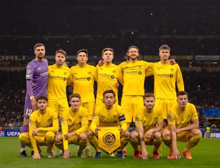 Skuad Bodo/Glimpt saat hendak melakoni laga kontra Inter Milan di San Siro. (threads/bodoglimpt)