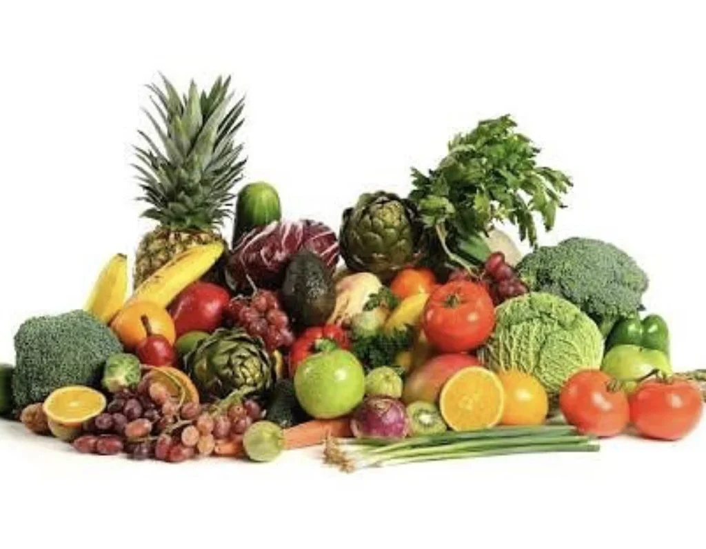 Ilustrasi buah dan sayur untuk dikonsumsi selama puasa Ramadan. (Instagram)