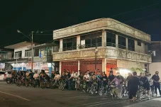 Gowes Usai Jam Kerja, Tren Bersepeda Malam Kian Marak di Berau