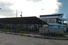 Cegah Praktik Mafia, Disbudpar Berau Perketat Aturan Sewa Kios Dermaga Tanjung Batu