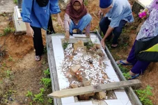 Misteri Nisan Hilang di Teluk Bayur, Kuburan Orang Mati Pun Kena Begal