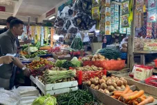 Jelang Ramadan, Harga Cabai Tiung di Pasar Sanggam Naik 2 Kali Lipat, Tembus Rp100 Ribu Per Kilogram