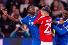 Ramai-ramai Bela Vinicius Usai Jadi Korban Rasisme di Laga Benfica v Real Madrid