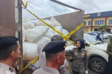 Polisi Samarinda Kaltim Gagalkan Peredaran 247 Karung Cap Tikus, Target Kirimnya 4 Daerah Ini