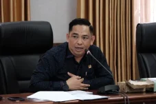 Wanti-wanti Perusahaan Taat Aturan, Sakirman Ingatkan THR Wajib Dibayar Tepat Waktu