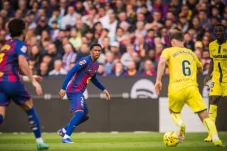 Man United Minati Jasa Balde, Ini Saingannya di Liga Inggris Buat Dapat Bek Barcelona Itu