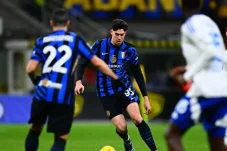 Barcelona Incar Bek Inter Allesandro Bastoni, Segini Maharnya