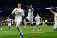 Real Madrid Jinakkan Atletico, Menang Dramatis 3-2 di Bernabeu