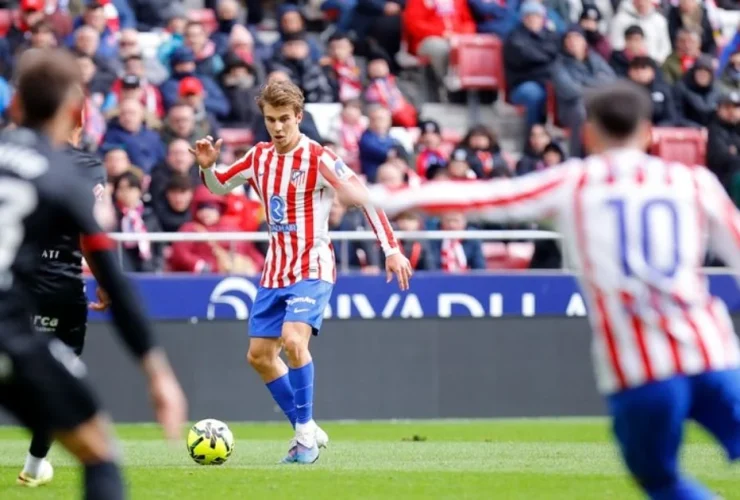 Pablo Barrios Cedera, Atletico Kehilangan Peran Gelandang di Laga Penting