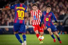 Gila! Florentino Perez Juga Mau Gelandang Barcelona Pedri, Bermain untuk Madrid