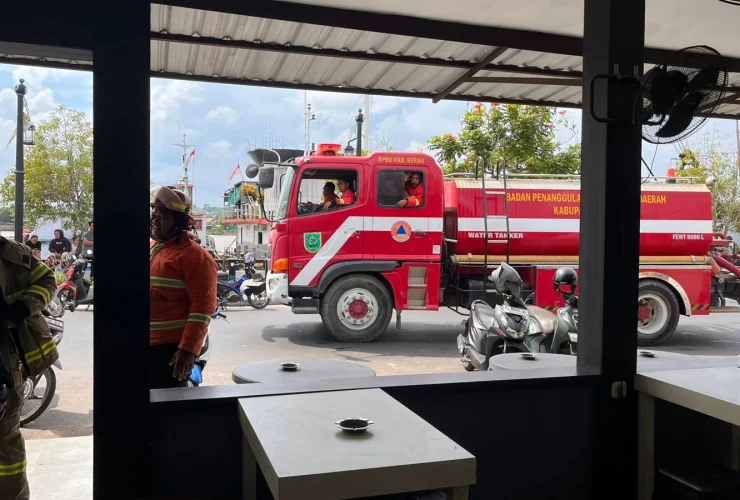 Kafe di Tanjung Redeb Nyaris Terbakar, Damkar Berau Ingatkan Sistem Penanganan Darurat