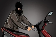 Curi Motor Anggota Satpol PP Berau, SBY Sembunyikan Honda Scoopy di Semak-semak di Teluk Bayur