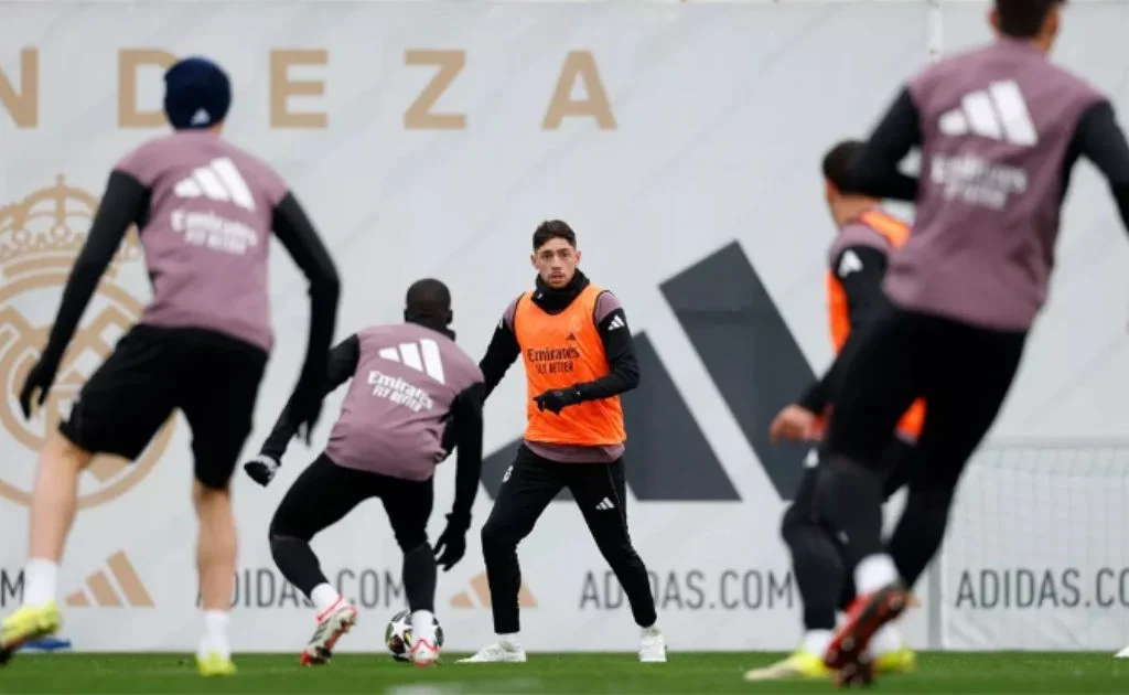 Latihan skuad Real Madrid jelang laga vs Man City di Santiago Bernabeu. (realmadrid.com)