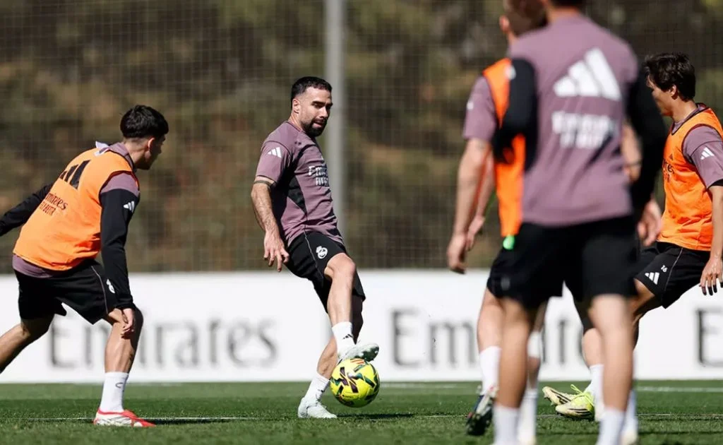 Skuad Real Madrid menjalani latihan jelang laga vs Elche di La Liga. (realmadrid.com)