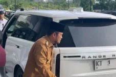 Ramai Gubernur Kaltim Pakai Range Rover di IKN, Faisal: Itu Mobil Pribadi!