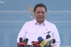 Usia 17 Tahun dan Belum Menikah? Siap-siap Dapat Transfer Uang dari Pemerintah