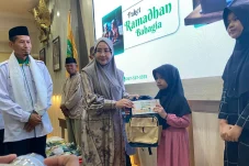 Bupati Sri Ingatkan Masyarakat Pentingnya Zakat, Bantu Pemerintah Tekan Angka Kemiskinan