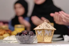 Meski Sudah Berlalu Bertahun-tahun, Utang Puasa Tetap Wajib Diganti, Begini Penjelasannya