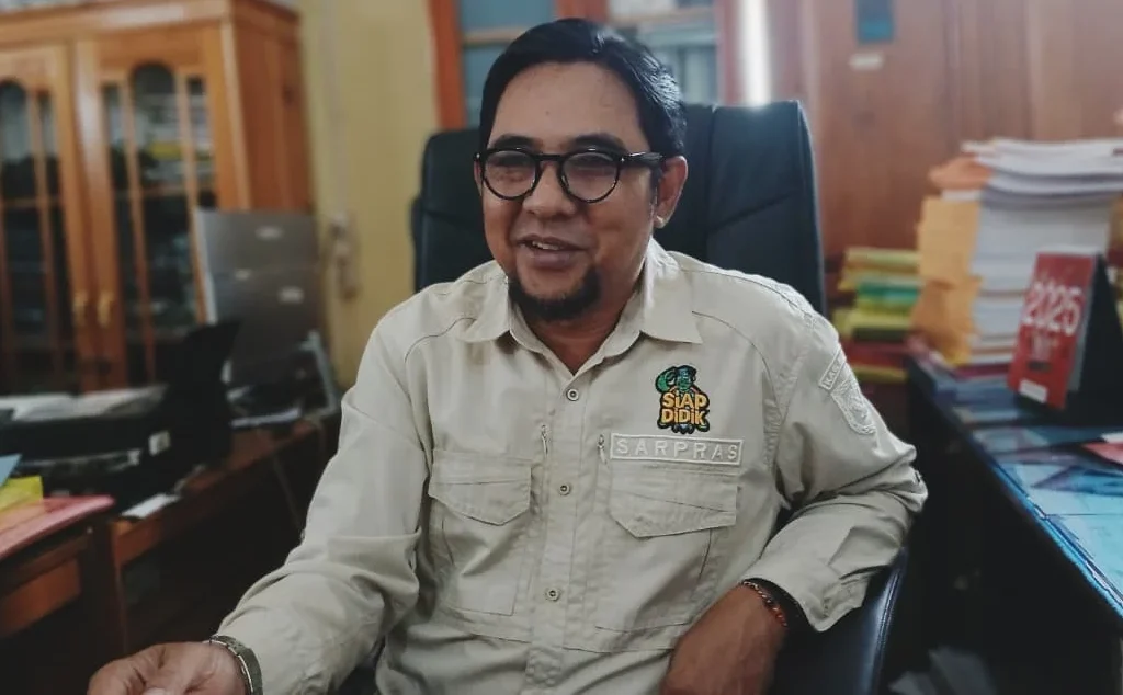 Teknik Tata Bangunan dan Perumahan Ahli Muda Bidang Pembinaan SD Dinas Pendidikan Berau, Pandu Wirakarya.