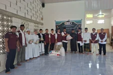 Wujud Kepedulian Sesama, Persatuan Perawat Berau Beri Santunan Puluhan Juta ke Pesantren dan Warga Kurang Mampu