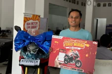 Konsumen Astra Motor Kaltim 1 Raih Hadiah Program Tebus Murah Melalui Aplikasi MotorkuX