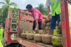 Warga Pesisir dan Pedalaman Berau Menjerit, Operasi Pasar LPG 3 Kg Masih Pilih Kasih di Kota